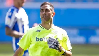 Claudio Bravo: Si toca la oportunidad, estaré feliz de volver a Colo Colo