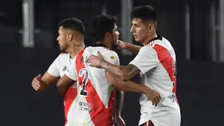 El desafortunado autogol de Emiliano Méndez que dio el triunfo a River sobre Arsenal de Sarandí