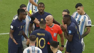Arbitro de la final del Mundial criticó a medios franceses y reveló que rechazó un cobro del VAR