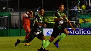 Defensa y Justicia de Sebastián Beccacece alcanzó a Racing en la cima de la Superliga