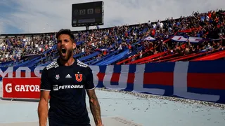 Joaquín Larrivey: Universidad de Chile tiene con qué pelear el título