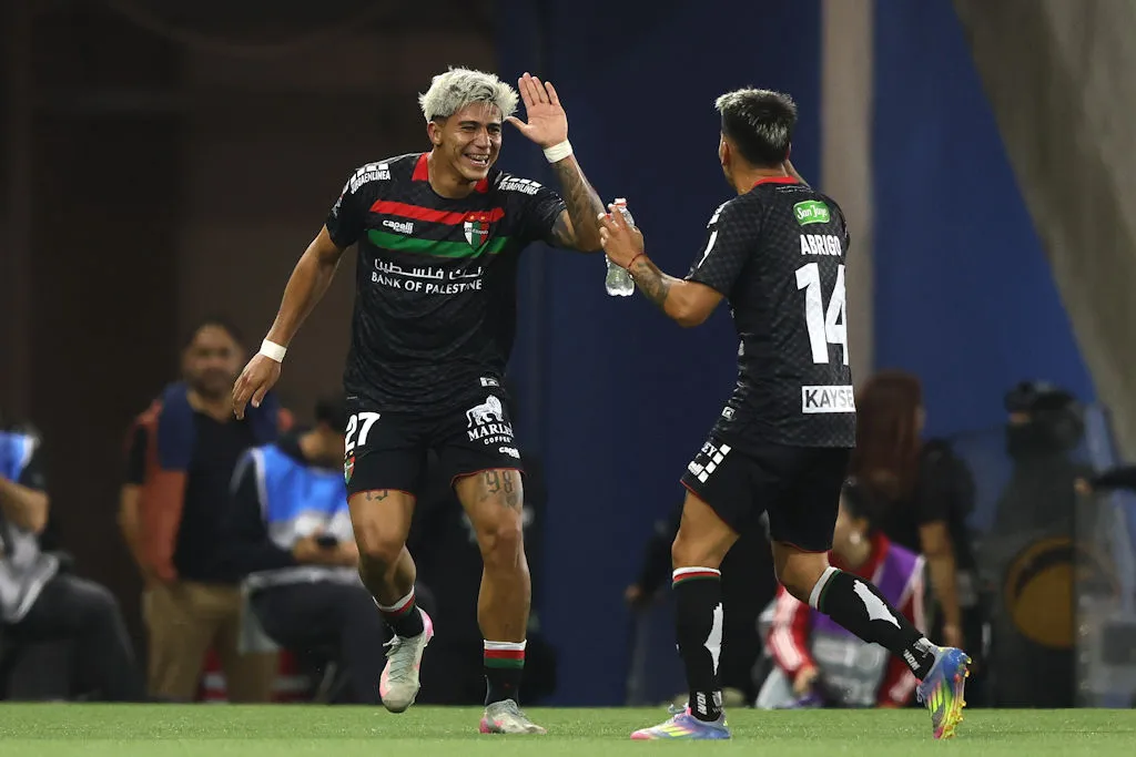 Junior Marabel puede llevar sus goles a Colo Colo en 2026/ © Felipe Zanca-Photosport
