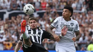 ¿Qué se te pasó por la cabeza muchacho? Hubo un expulsado antes del minuto de juego en la final de la Libertadores