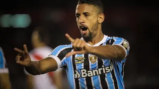 Gremio se ilusionó con revalidar el título de la Copa Libertadores al tumbar a River Plate