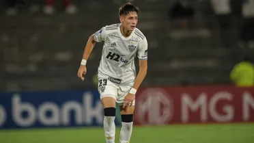 ¿Represalia por la deuda? Revelan la “oscura” razón por la que Iván Román fue borrado en Atlético Mineiro