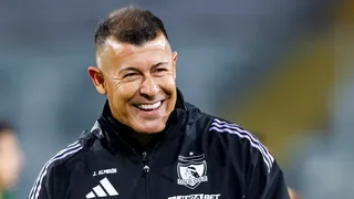 Por fin una buena para Almirón: Colo Colo recupera dos jugadores antes de enfrentar a Iquique