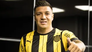 Christian Bravo jugó en amistoso de Peñarol ante Los Angeles FC en Estados Unidos