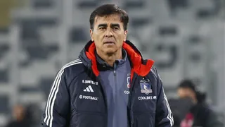 Los fichajes serán clave: Colo Colo se fijó como objetivo la continuidad de Gustavo Quinteros