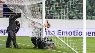 Duelo de las Clasificatorias Europeas se retrasó por insólito problema en un arco