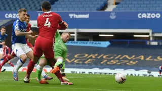 Georginio Wijnaldum: Virgil Van Dijk está viviendo un infierno