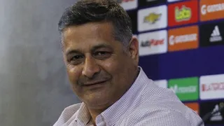 Ronald Fuentes y futuro de Lorenzo Reyes: Solo falta que diga que quiere seguir