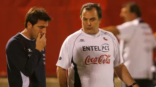 Berizzo recordó como llegó al cuerpo técnico de la Roja: “Bielsa me dio cuatro horas para pensarlo”