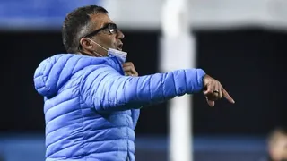 Juan Antonio Pizzi dejó de ser entrenador de Racing de Avellaneda
