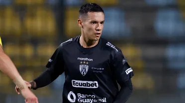 Colo Colo hoy: el mercado se sacude, llegan señales externas y crece la tensión interna, las últimas noticias del miércoles 17 de diciembre