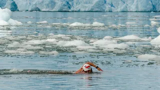 Bárbara Hernández sumó dos preseas en el Mundial de Aguas Gélidas