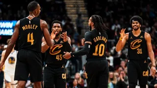 Los Cavaliers se vengan de los Warriors con una rotunda victoria en casa