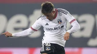 Pablo Parra estará de baja dos semanas y llegará con lo justo al Superclásico