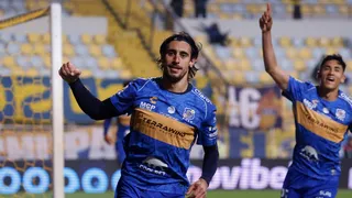 Everton despierta en Sausalito: se aleja del descenso y complica a La Serena