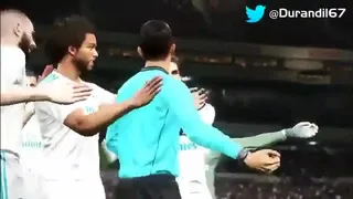 La ingeniosa animación con los supuestos festejos de Real Madrid junto al árbitro