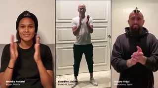 Vidal se sumó a estrellas del pasado y presente para aplaudir a los “héroes de la humanidad”