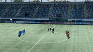 Jugadores de La Calera e Iquique pararon su partido para rendir un minuto de silencio