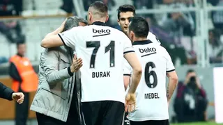 Besiktas tuvo agónico triunfo en Turquía con Gary Medel en cancha