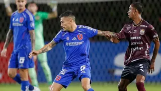 No fue solo fútbol: Aránguiz reveló lo que vivió la U en su duro viaje a Venezuela