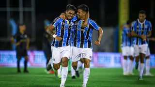 El GOLAZO de Alexander Aravena no le alcanzó a Gremio para festejar en Copa Sudamericana