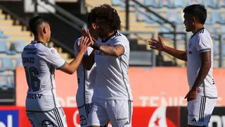 Colo Colo completó inusual duelo ante Huachipato y se convirtió en Supercampeón del fútbol chileno