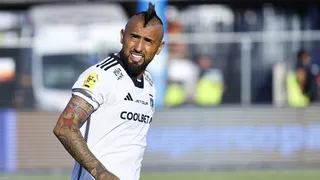 Palacios y Vidal comandaban el triunfo de Colo Colo sobre Huachipato antes de la suspensión