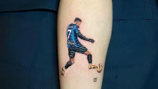 ¡Locura! Fanático de Inter se tatuó el gol de Alexis Sánchez en la Supercopa