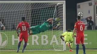 Johnny Herrera y el gol de Rómulo Otero: Pensé en arriesgar y me sorprendió