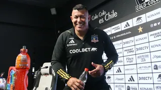 ¡Refuerzo listo! Jorge Almirón confirmó la llegada de Víctor Felipe Méndez a Colo Colo
