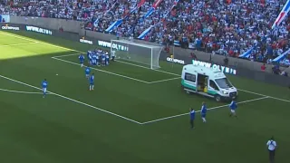 Conmoción: Pato Toledo se desplomó en la despedida de capitanes de U Católica