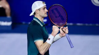 John Isner superó a Filip Krajinovic y accedió a segunda ronda en el Masters de Madrid