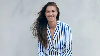 Alex Morgan compartió el nacimiento de su hija Charlie Elena en redes sociales