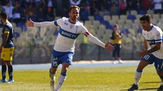 José Pedro Fuenzalida anotó un golazo a favor de la UC sobre U. de Concepción.