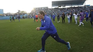 Mario Salas asoma como alternativa en Colo Colo por irregular presente de Héctor Tapia