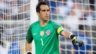 Jugadores de la Premier podrán alargar sus contratos más allá del 30 de junio