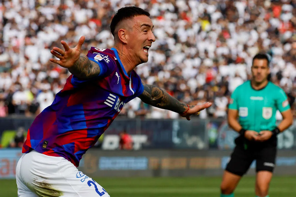 Asta-Buruaga finalmente vería la puerta de salida del Claro Arena para 2026/ © Andrés Pina-Photosport