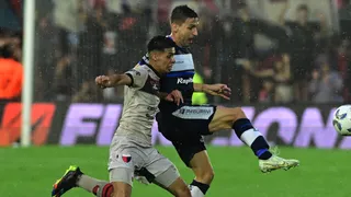 Colón perdió la categoría en Argentina al caer en el desempate contra Gimnasia