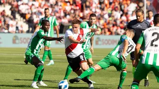 Real Betis de Manuel Pellegrini sufrió dura goleada ante River Plate en Mendoza