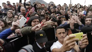 La locura que generó Alexis Sánchez en Plaza Italia