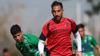 Colo Colo golea a Wanderers a puertas cerradas: resumen, goles y formación