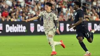 Colo Colo cuestiona a Nicolás Córdova por dichos sobre Leandro Hernández