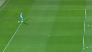 El increíble blooper del arquero de Juárez en duelo con Santos