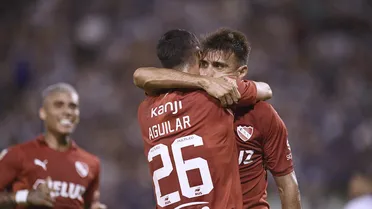 Independiente de Mauricio Isla venció al Vélez de Gustavo Quinteros en el Fortín