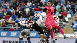 Médico de Colo Colo explicó lesión que sacó a Paredes de la revancha con Palmeiras