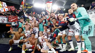 Bologna venció a Roma y se perfila para clasificar a la Champions League