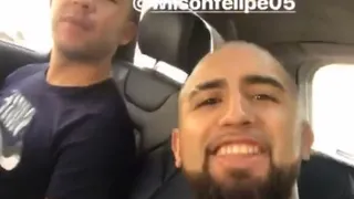 Está pendiente del Superclásico: Vidal manifestó su apoyo a Colo Colo desde Alemania